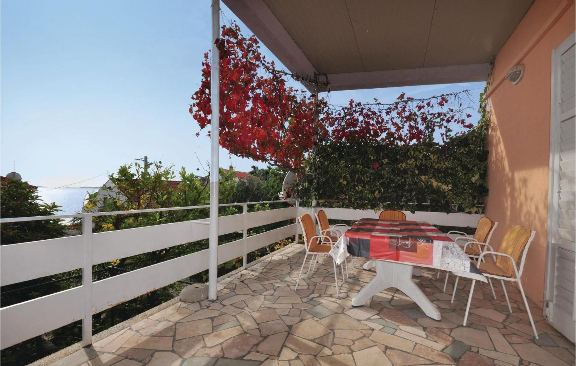 Awesome Home In Seget Vranjica With Wifi Exterior photo